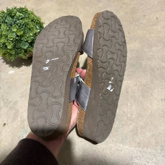 Naot Lena Two Strap Leather Slip On Slide Sandals Size 6 Teal Blue Green Spring - Picture 6 of 6